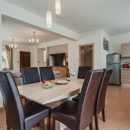 Villa Alana- Protaras Paralimni